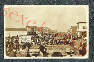 Mcintosh Sd Homestead Land Indian Parade - Circa 1914 Rppc Photo Grade 5