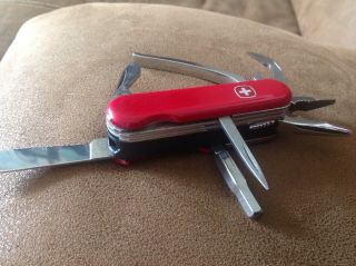 Wenger Swiss Army Knife & multi tool kit with case to put on belt - bits,  pliers 6