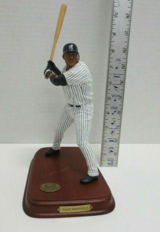 Gary Sheffield (york Yankees) Danbury Figurine W/ Stand