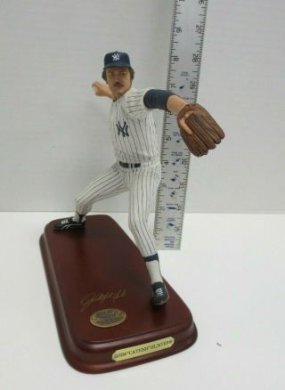 Jim Catfish Hunter (york Yankees) Danbury Figurine W/ Stand