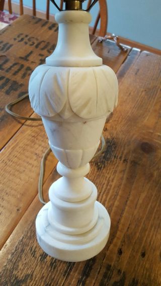 Vintage Art Deco Neoclassical Alabaster Carved Italian Marble Table Lamp 7