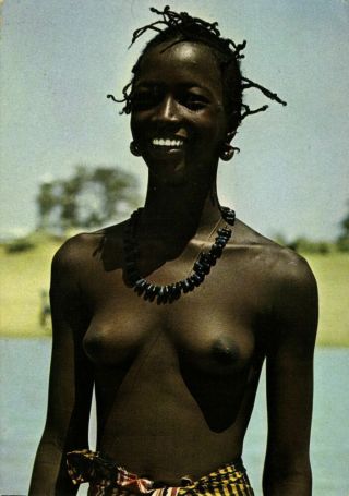 Senegal,  Nude Woman From River - Valley,  Necklace Jewelry (1982) Postcard