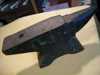 Antique Anvil Marked " Lp " ? 17 - 1/2 Lbs.