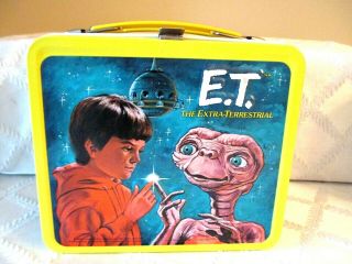 1982 - E.  T.  THE EXTRA TERRESTRIAL METAL LUNCHBOX & THERMOS - - 99.  9 2