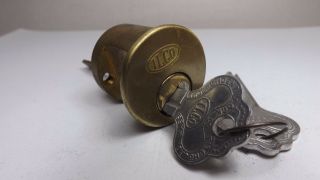 Vintage Rare Independent Lock Co.  Brass 5 Pin Cylinder,  2 Ornate Kx Keys Lot1