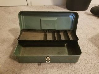 Vintage Metal Tool Box/tackle Box With Sliding Metal Tray Inside
