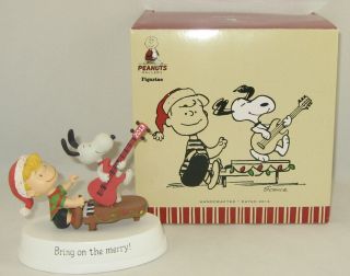 Hallmark Peanuts Linus & Snoopy Figurine " Bring On The Merry " W/original Box
