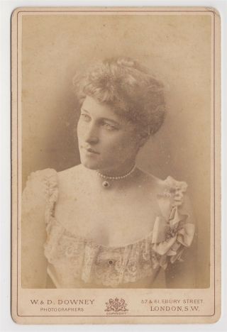 Stage Cabinet - Lillie Langtry,  Actress And Royal Favouri