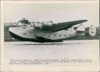 1943 Pan Am Plane Airways Flying Boat Yankee Clipper Tagus River Wirephoto 8x10