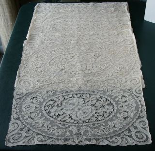 Set Of 12 Vintage French Alencon Lace Placemats