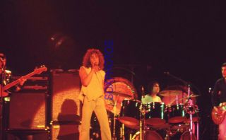 Mg100 - 068 The Who On Stage Daltrey Vintage 35mm Color Slide