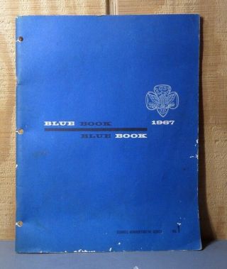 Girl Scouts Blue Book 1967 Council Administrative Series No.  1 (eb1)