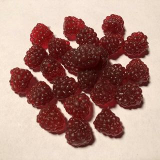 Longaberger: 2 Dzn Faux Red Raspberries For J W Miniature Berry Basket Nip