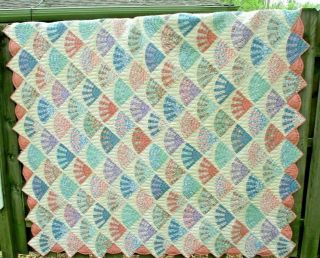 Vintage Grandmothers Fan Quilt Floral Hand Stitched Arch Quilts 82 " X 78 "