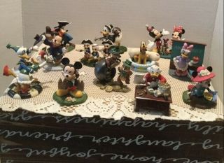 Disney Danbury Classic Characters Perpetual Calendars Figurines