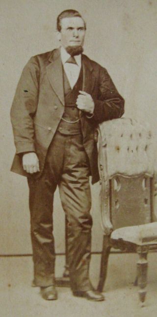 Cdv Photo Portrait Of A Handsome Dapper Gent By C.  E.  Hoster Wilmington Delaware