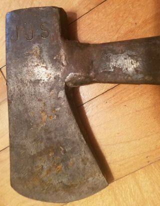 ANTIQUE MARBLE ' S SAFETY POCKET AXE BY W.  L.  MARBLE GLADSTONE MI 9 