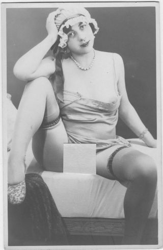 French Nude Real Photo Postcard Circa 1920 Ab177