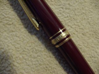 Mont Blanc Meisterstuck ballpoint pen with case,  burgundy,  dark red 5