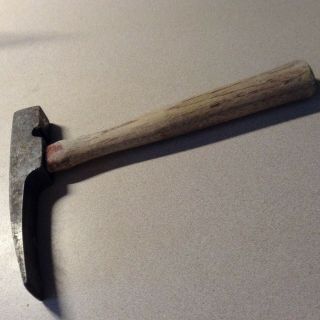 Vtg.  (plumb) Brick,  Stone Masonry Hammer Wood Handle