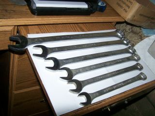 J H Williams Combination Wrench Set 1 1/4 - 13/16 Wrench 12 Point Box Open
