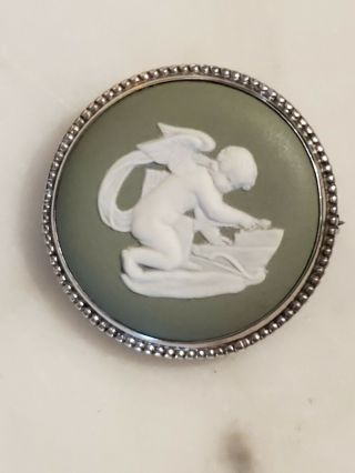 Vintage Green Wedgewood England Sterling Silver Pin Brooch