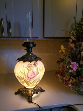 Vintage Parlor Gone With The Wind Globe Hurricane Lamp With Hand Painted Roses