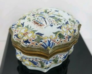 Antique 18th Or 19th Century French Faience Trinket Box Hand Painted 2