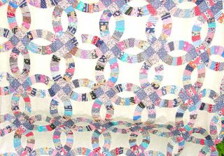 Vintage Quilt Top - Double Wedding Ring - 68 " X 80 "