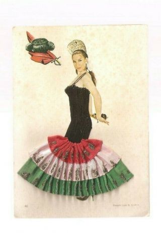 Pc - Spanish Lady (fabric For The Ladies Dress) - 41 - Deposito Legal B.  9.  134 - X