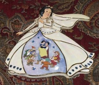 Bradrord Exchange Disney Visions of Enchantment,  Snow White “Happily Ever After” 2