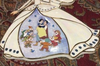 Bradrord Exchange Disney Visions of Enchantment,  Snow White “Happily Ever After” 5