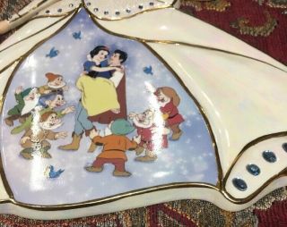 Bradrord Exchange Disney Visions of Enchantment,  Snow White “Happily Ever After” 6