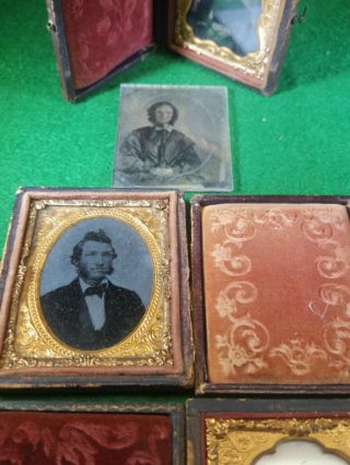 Antique Daguerreotype Family of 4 Photos 3 with Case - 1850s 1/4 Plate 3
