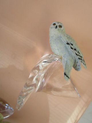 Franklin Snowy Owl Ceramic Sculpture/ Paperweight On Crystal Base 4 1/2 "