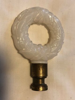 Aladdin Electric Lamp Glass Finial - Wreath - Alacite - 1936