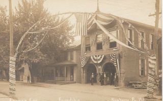 Rp: Sunbury,  Pa. ,  1911 ; Decorated Fire Station