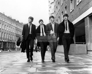 The Beatles Paul Mccartney John Lennon Ringo Starr Harrison - 8x10 Photo (da965)