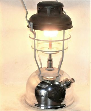 Tilley X246b Kerosene Pressure Lantern,  Seals,  Burns Good,  Uk 3/75.