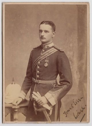 Military Cabinet - Rangoon,  Burma,  Officer Of Duke Of Wellington 