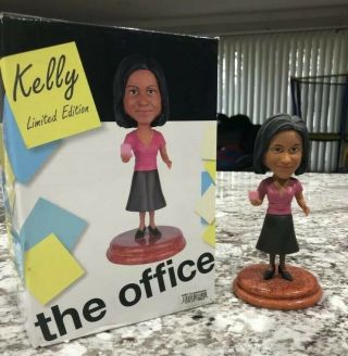 ”the Office” Kelly Kapoor (mindy Kaling) Exclusive Bobblehead Nib Rare