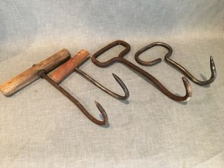 4 Vintage Farm Hay Bale Hooks - 2 With Wood Handles & 2 With Metal Handles