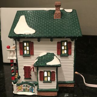 Dept 56 Christmas Snow Village Peppermint Porch Day Care 54852 W/ Box 3