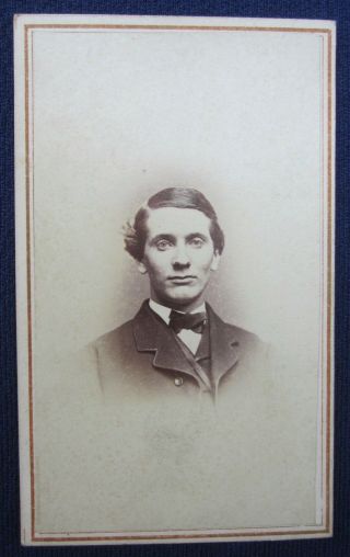Cdv Portrait Of Young Man/ Photographers List Of References - Civil War