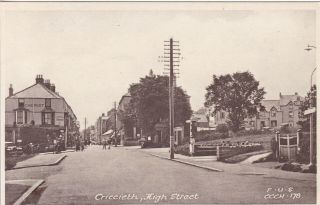 Criccieth - High Street With People By Frith