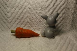 Vintage Bunny with a Carrot Salt and Pepper Shakers - Japan 3