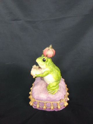 FROG PRINCE Musical Box San Francisco Music Box Co.  Some Day My Prince Will Come 5