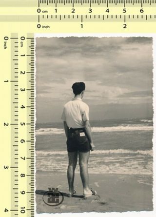 019 1950s Turned Back Man On Beach,  Abstract Guy Portrait Old Photo
