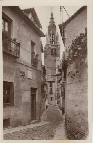 Rp: Toledo,  Spain,  20 - 40s ; Una Calle