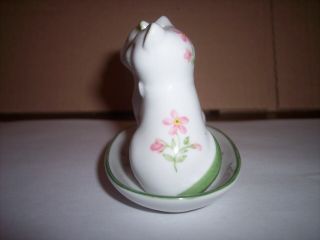 Andrea By Sadek Salt And Pepper Shakers White Cats With Pink Flowers On A Tray 5